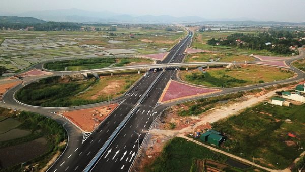 117 tấm lưới chắn rác trên Cao tốc Hạ Long – Hải Phòng bị mất trộm