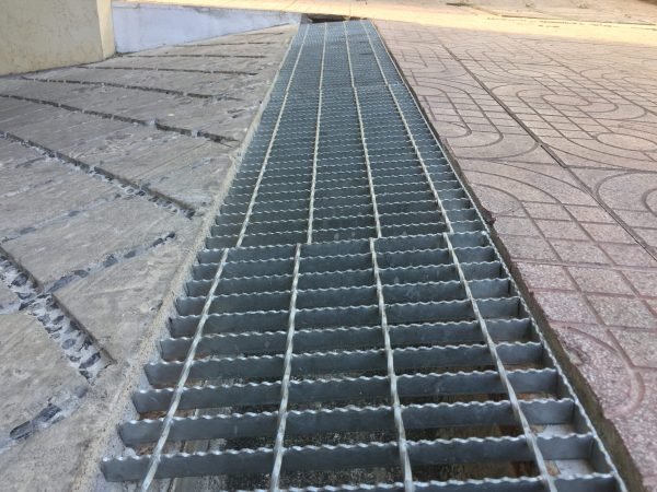 Tư vấn tìm mua tấm sàn grating tại Bắc Giang