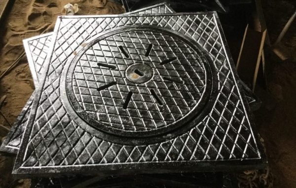 Nắp ga cống thân vuông