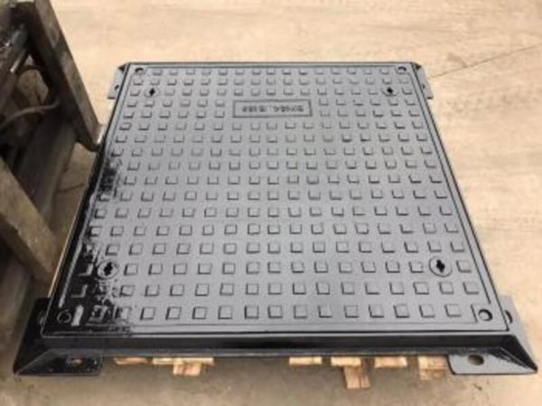 Nắp hố ga gang 900×900 khung vuông nắp vuông