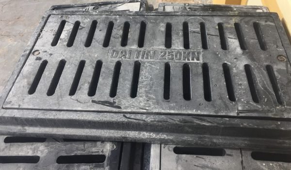 Hướng dẫn cách lựa chọn song chắn rác phù hợp nhất cho các công trình