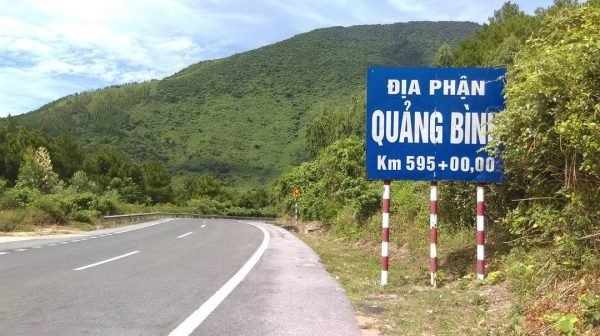 Đem sản phẩm song chắn rác, nắp hố ga đến Quảng Bình