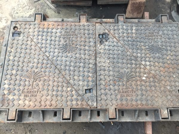 Sản xuất nắp bể cáp bằng gang phục vụ các công trình xây dựng cơ bản
